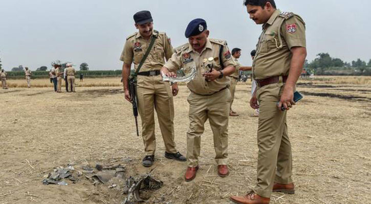 পাকিস্তানে আত্মঘাতী হামলায় নিহত ১৩ সেনা, আহত অন্তত ২৯