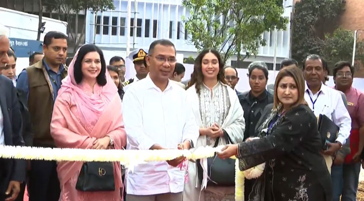 অমর একুশে বইমেলা উদ্বোধন করলেন প্রধানমন্ত্রী