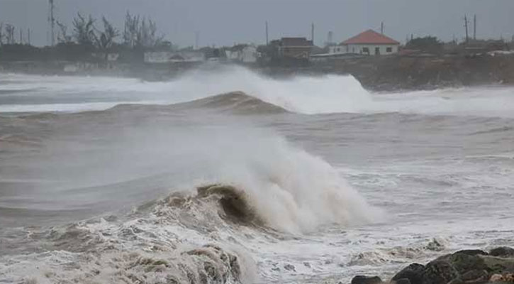 জ্যামাইকার পর কিউবার পথে ধেয়ে আসছে হারিকেন ‘মেলিসা’