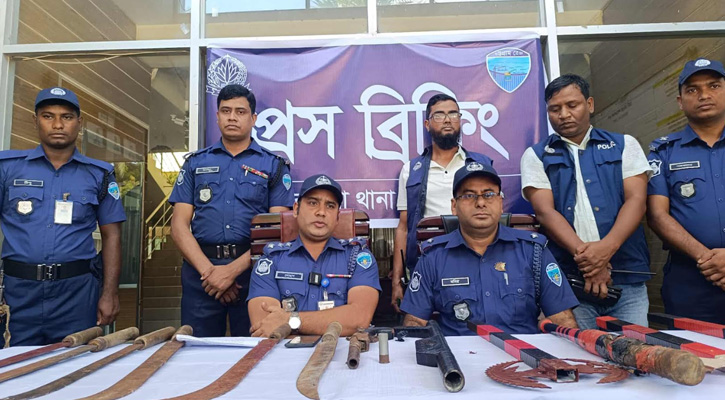 আনোয়ারায় ডাকাতির প্রস্তুতিকালে অস্ত্রসহ ৭ জন আটক