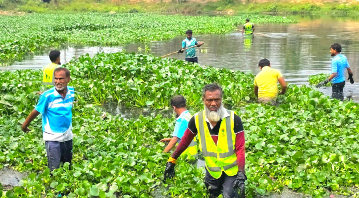 বিএনপির পরিচ্ছন্নতা কর্মসূচিতে উত্তরায় খাল পুনরুদ্ধার, স্বস্তি এলাকাবাসীর
