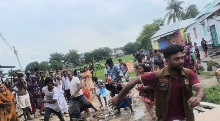 মাদকবিরোধী অভিযানে প্রশাসনের ওপর হামলা, আসামি  ছিনিয়ে নিল মাদক ব্যাসায়ীরা