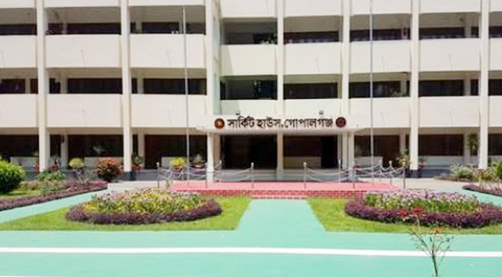 পুলিশ সুপারের কার্যালয়ে আশ্রয় নিল এনসিপির নেতারা