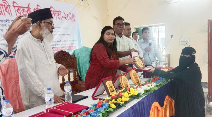 নলছিটিতে দুর্নীতি বিরোধী বিতর্ক প্রতিযোগিতা অনুষ্ঠিত