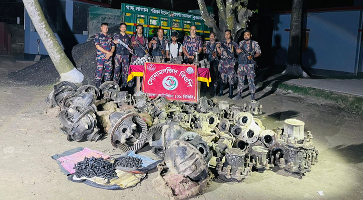 সীমান্তে ভারতীয় ট্রাকের যন্ত্রাংশের বিশাল চালানসহ আটক ১