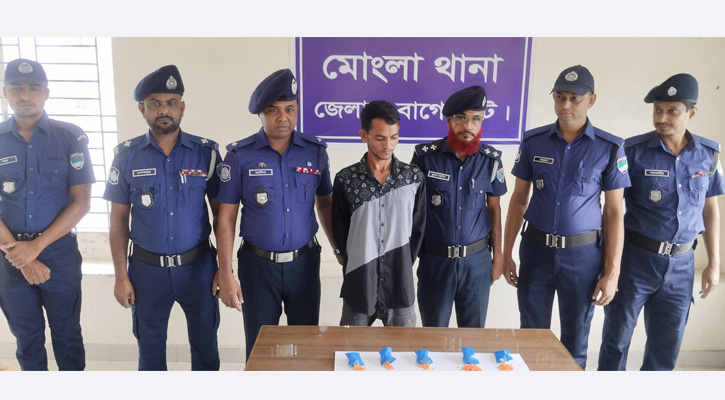 মোংলায় পুলিশের অভিযানে মাদক সম্রাট আটক