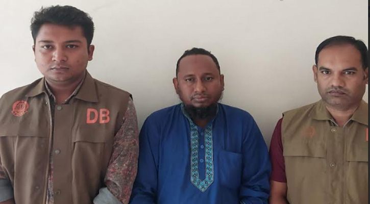 রাজবাড়ীতে অস্ত্র মামলার দুই আসামি গ্রেপ্তার