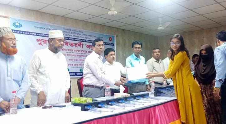 আপনাদের সন্তানদেরকে সঠিক শিক্ষায় শিক্ষিত করে গড়ে তুলতে হবে- মশিউর রহমান