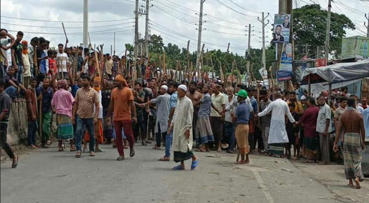 ভাঙ্গায় আবারও সড়ক অবরোধ, ঢাকার সঙ্গে ২১ জেলার যোগাযোগ বিচ্ছিন্ন