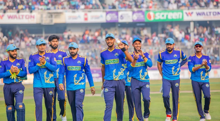 নোয়াখালীকে হারিয়ে টেবিলের শীর্ষে উঠল চট্টগ্রাম
