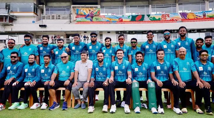 ১৭ বছর পর ডিপিএলের শিরোপা জিতল মোহামেডান