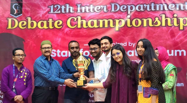 স্টামফোর্ডে যুক্তির জয়যাত্রা: দ্বৈত চ্যাম্পিয়ন সাংবাদিকতা বিভাগ