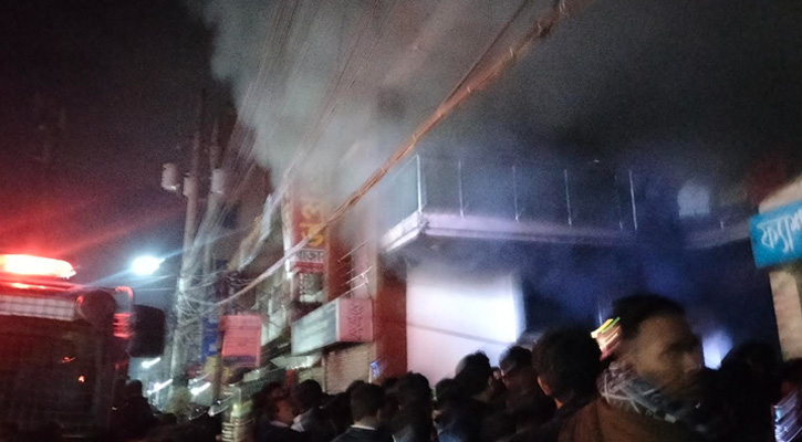 শ্রীমঙ্গলে ভয়াবহ অগ্নিকাণ্ড, ৩০ লাখ টাকার ক্ষতি