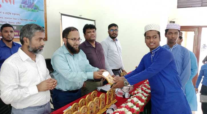 মিরপুরে লাগসই প্রযুক্তির প্রয়োগ সম্প্রসারণ বিষয়ক সেমিনার ও প্রদর্শনী অনুষ্ঠিত