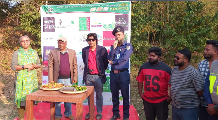 শ্রীমঙ্গলে উদ্বোধন হলো পর্যটনভিত্তিক পিঠা উৎসব ‘রাধানগর পর্যটন পিঠা উৎসব’