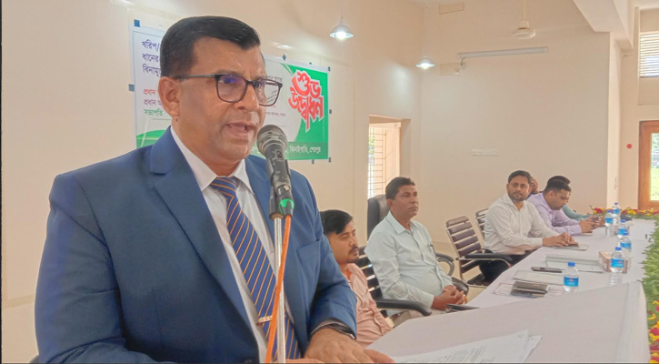 কৃষক হাসলে বাংলাদেশ হাসবে- বিভাগীয় কমিশনার