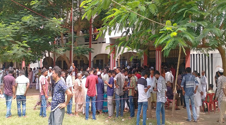 অভয়নগরে মোটর শ্রমিক ইউনিয়নের ত্রি-বার্ষিক নির্বাচন অনুষ্ঠিত