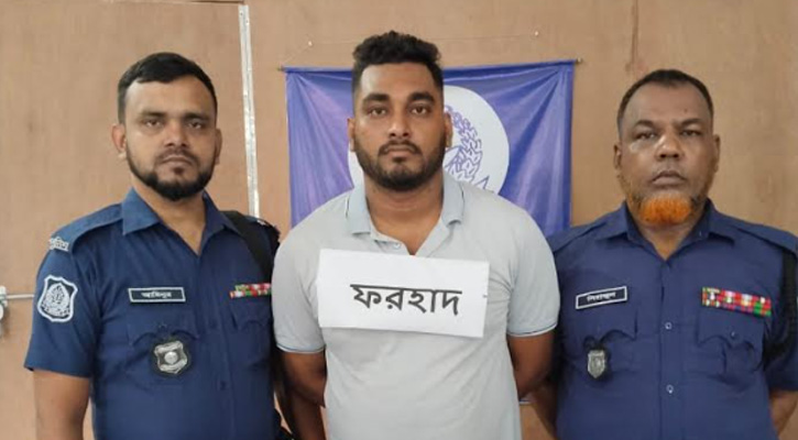 আড়াইহাজারে বিদেশি পিস্তলসহ সন্ত্রাসী গ্রেপ্তার