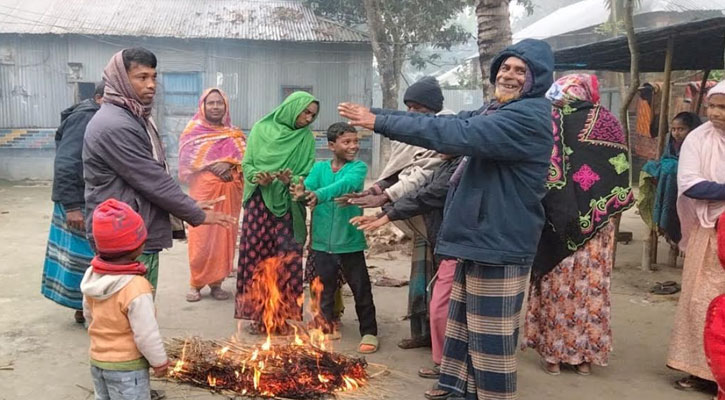 সুন্দরগঞ্জে ছিন্নমুল ও শীতার্ত মানুষের জন্য শীতবস্ত্রের তীব্র ঘাটতি