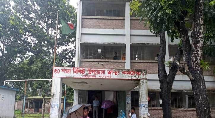 ভবন সংকটেও থেমে নেই মোরেলগঞ্জ স্বাস্থ্য কমপ্লেক্সের চিকিৎসাসেবা