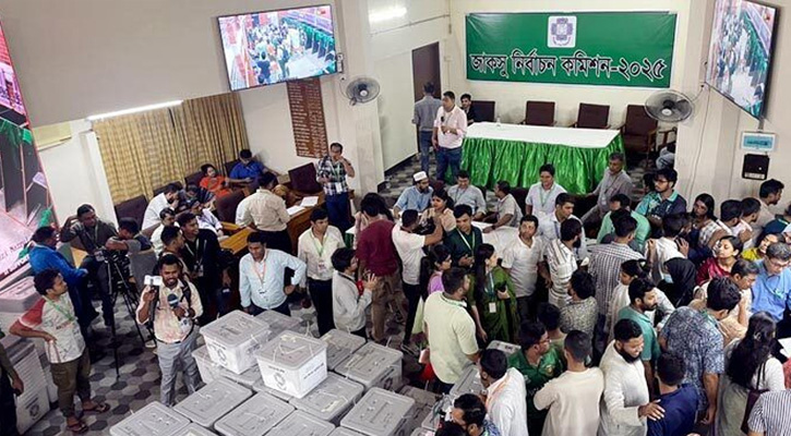 হঠাৎ বন্ধ জাকসুর ভোট গণনা, চলছে জরুরি সভা
