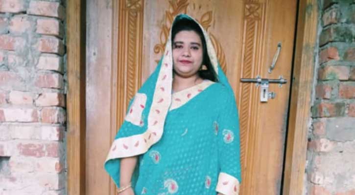 লক্ষ্মীপুরে দুই মাস ধরে নিখোঁজ কলেজছাত্রী, ফিরে পেতে পরিবারের আকুতি