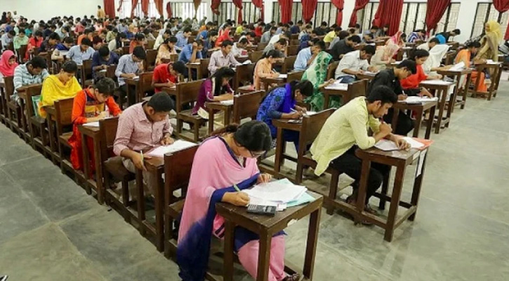 ৪৯তম বিশেষ বিসিএসের পরীক্ষা শুরু, প্রতি পদে লড়ছেন ৪৫৬ প্রার্থী