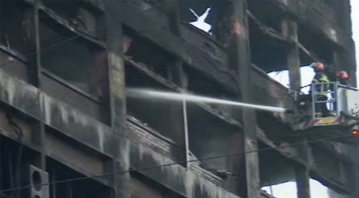 ১৭ ঘণ্টা পর চট্টগ্রাম ইপিজেডের আগুন নিয়ন্ত্রণে