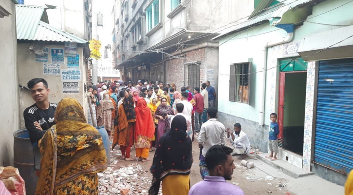 গাজীপুরে দুর্বৃত্তের ছুরিকাঘাতে স্ত্রী নিহত, স্বামী গুরুতর আহত