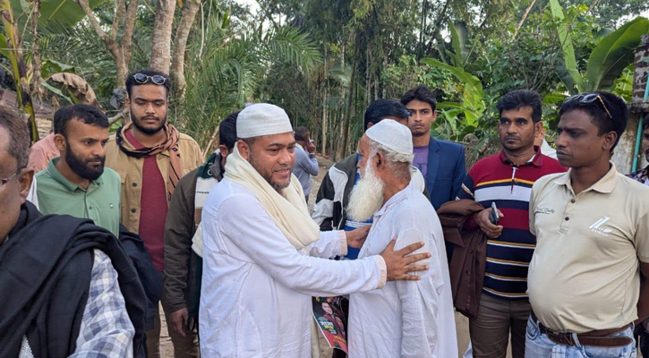 বিএনপির মনোনয়ন প্রত্যাশী সৈকতের গণসংযোগ ও লিফলেট বিতরণ