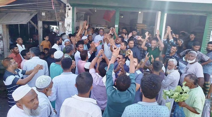বিএনপির মনোয়ন প্রত্যাশী এ্যাডঃ শাহাদাত হোসেন‍‍`র গণসংযোগে জনতার ঢল