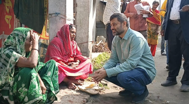 ঝালকাঠি-১ এর স্বতন্ত্র প্রার্থী ব্যারিস্টার মঈন ফিরোজীর গণসংযোগ