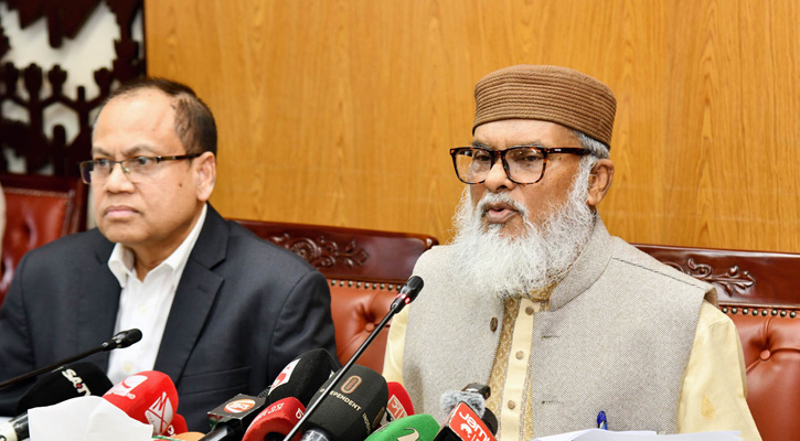 বেঁচে যাওয়া টাকা ফেরত পাবেন ৪৯৭৮ হাজি: ধর্ম উপদেষ্টা