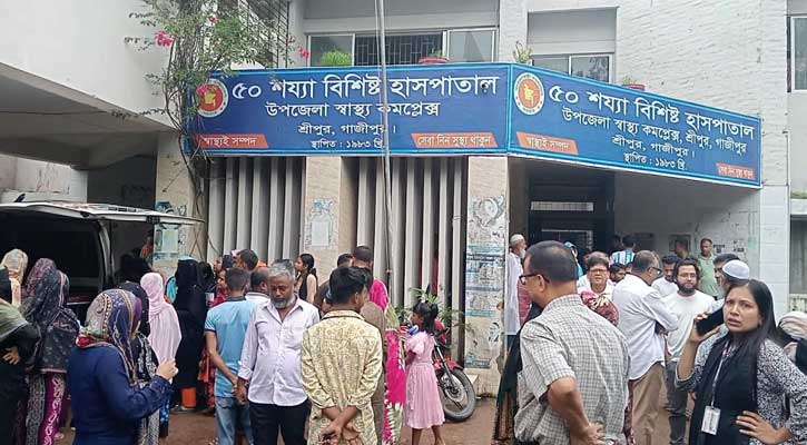শ্রীপুরে পিকআপের ধাক্কায় পোশাক শ্রমিক স্বামী -স্ত্রী নিহত, শিশু সন্তান আহত