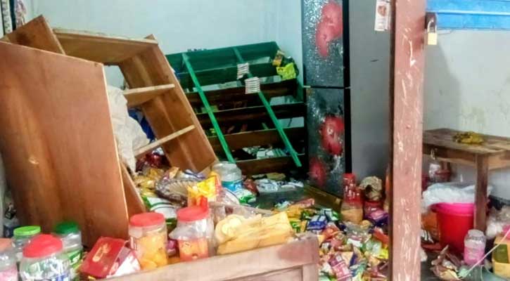 শ্রীপুরে পিতা ও পুত্রকে কুপিয়ে মারাত্মক জখম, দোকানঘর ব্যাপক ভাঙচুর ও লুটপাট