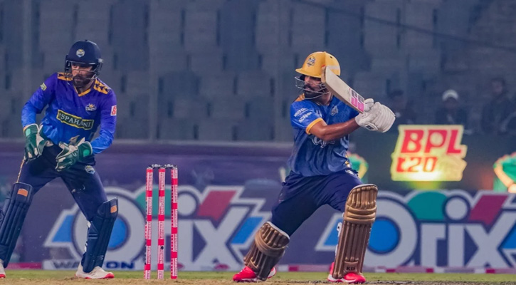 চট্টগ্রামকে হারিয়ে দারুণ জয়ে বিপিএল শেষ করল ঢাকা
