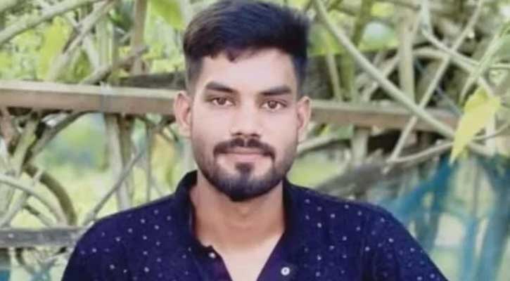 ফুটবল খেলার সময় বজ্রপাতে যুবকের মর্মান্তিক মৃত্যু