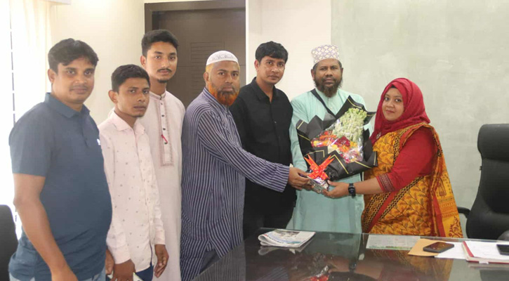মান্দায় প্রিন্ট ও ইলেকট্রনিক্স মিডিয়ার সংবাদকর্মীদের সঙ্গে নবাগত ইউএনওর মতবিনিময়