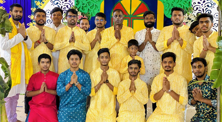 নরসিংদীতে গীতা অনুরাগী জ্ঞান নিকেতনের পঞ্চম প্রতিষ্ঠাবার্ষিকী উদযাপন