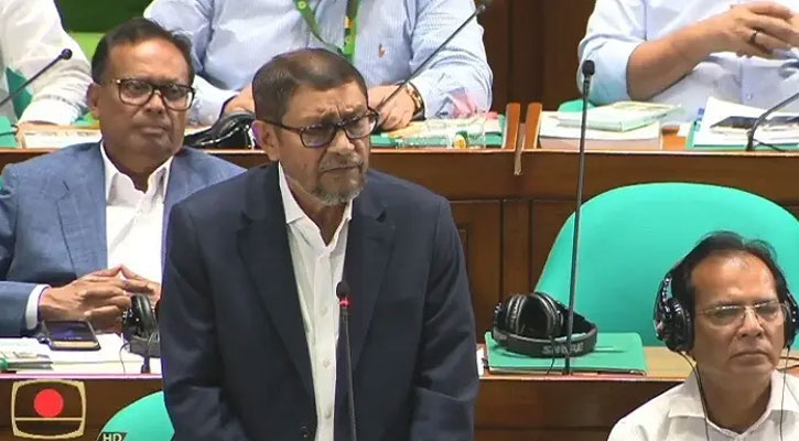 লুটপাটের উদ্দেশ্যে দ্রুত হাসপাতাল নির্মাণ করা হয়েছিল: স্বাস্থ্যমন্ত্রী