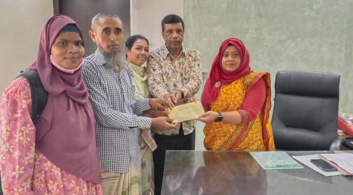 মান্দায় ডাসকো ফাউন্ডেশনের উদ্যোগে আর্থিক সহায়তা প্রদান