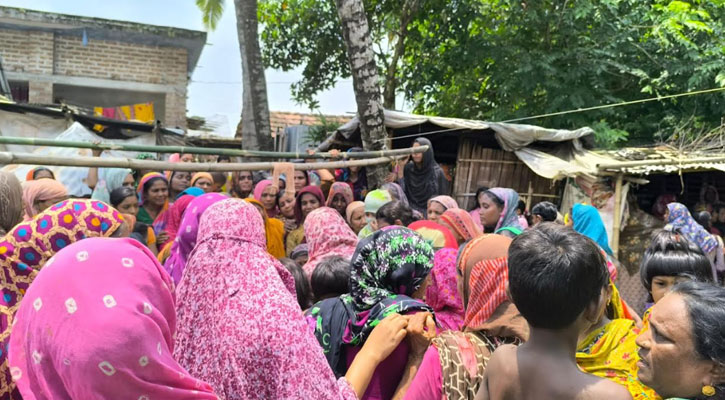 জীবননগরে সড়ক দুর্ঘটনায় শিশু শ্রেণির ছাত্রীর মৃত্যু