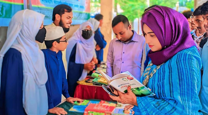 নান্দাইলে ‘জুলাই পুনর্জাগরণ’ উদযাপনে বইমেলার উদ্বোধন