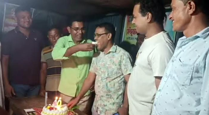 স্বেচ্ছাসেবক দল নেতা সাগর মজুমদারের জন্মদিন উদযাপিত