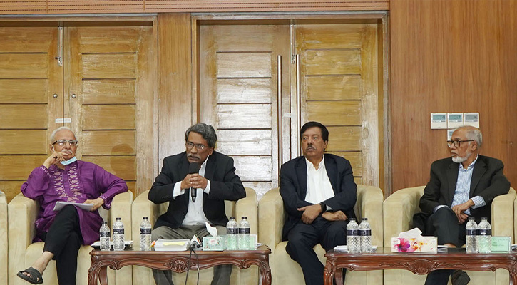 একমত না হলে একাধিক বাস্তবায়ন প্রক্রিয়ার প্রস্তাব দেবে কমিশন : আলী রীয়াজ