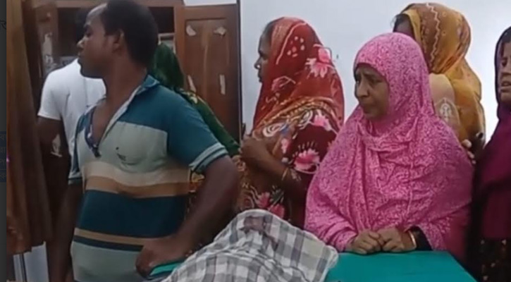 দামুড়হুদায় ইজিবাইকের ধাক্কায় শিশু নিহত