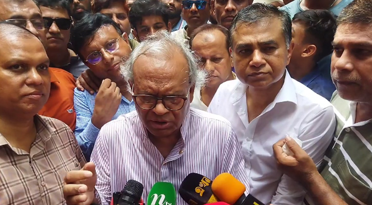 শেখ হাসিনা পালিয়ে গেছে, কিন্তু তার রেখে যাওয়া দোসররা যায়নি: রুহুল কবির রিজভী