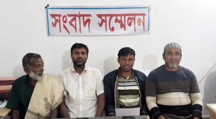 মুকসুদপুরে ইউনিয়ন আওয়ামী লীগের ৪ নেতার পদত্যাগ