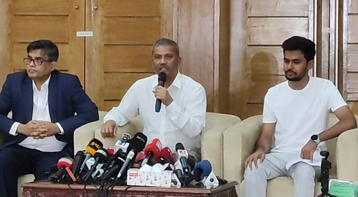 গ্রেফতারের আগে পরিচয়পত্র প্রদর্শন বাধ্যতামূলক: আইন উপদেষ্টা