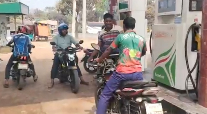 বড়াইগ্রামে প্রতি মোটরসাইকেলে ১০০ টাকার বেশি তেল মিলছে না